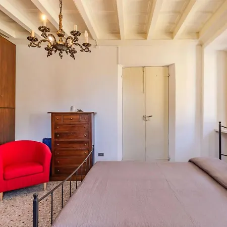 Apartment Riflessi Sul By Quokka 360 - Historic With View